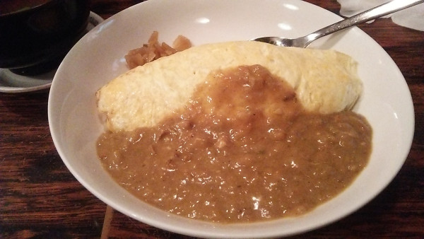 「少なめランチ オムチャカレー 620円」@藤本食堂の写真