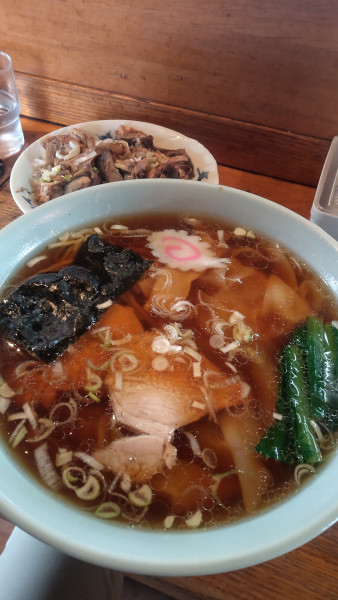 「ワンタンメン」@手打中華 おおくまの写真