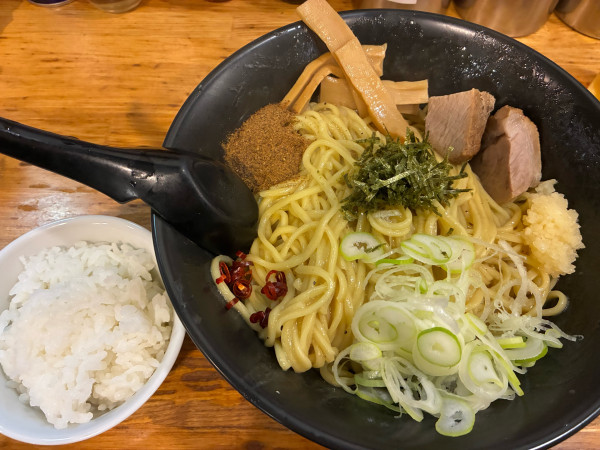「油そば特 750円」@麺選 吟風 赤羽店の写真