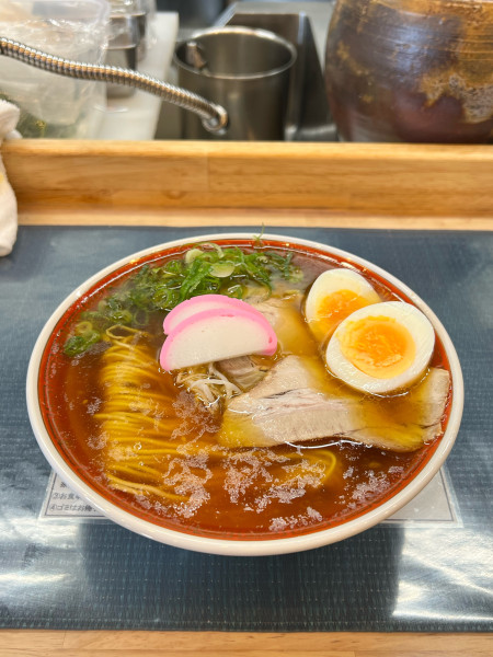 「醤油味のらぁ麺 玉子入り」@中華そば 近藤の写真