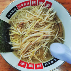 地鶏中華そば 祥秀の写真