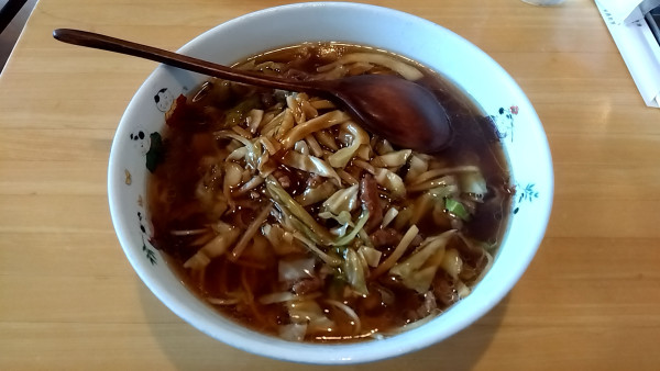 「牛肉と野菜のつゆそば（９３０円）」@中国家庭料理 楽苑の写真