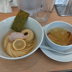 昆布水つけ麺(肉あり200g)塩¥1250-