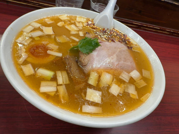 「【限定】海老油塩」@鶏こく中華 すず喜の写真