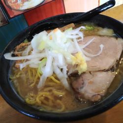 香味津軽みそラーメン大盛 1000円