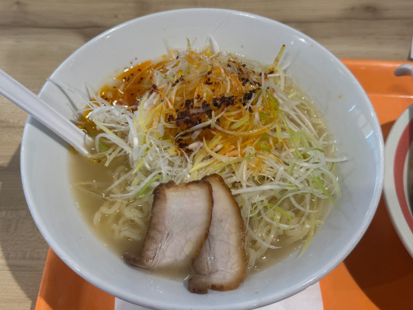 「塩ねぎらーめん　麺大盛」@幸楽苑 レイクウォーク岡谷店の写真