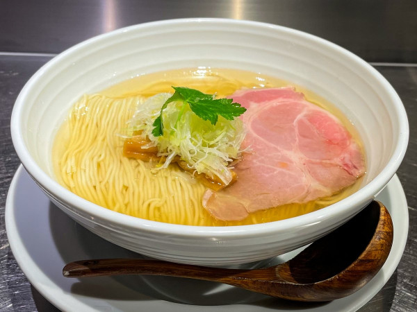 「塩そば（中）」@成城青果の写真