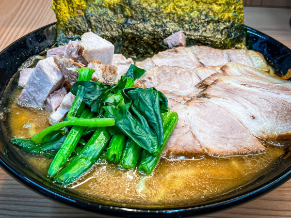 「チャーシューメン（並・固・多）」@ラーメン 大國家の写真