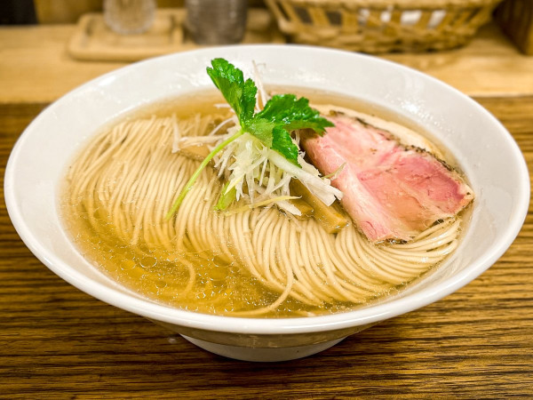 「白中華そば＋大盛」@中華そば 心の写真