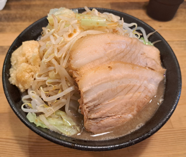 「豚煮干しそば1150円」@麺屋 奏の写真