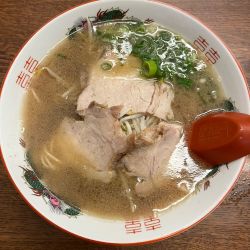 中華そば・並（800円）