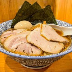 特製中華そば（大盛）