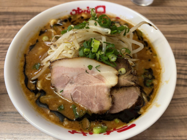 「味噌らーめん880円」@味噌屋八郎商店 新宿店の写真