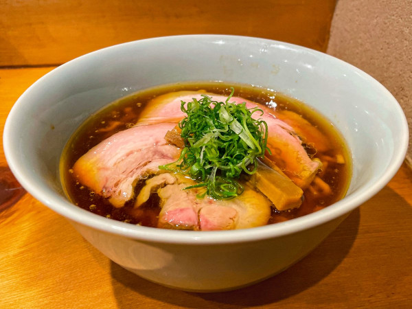 「中華そば（太麺）」@中華そば しば田の写真