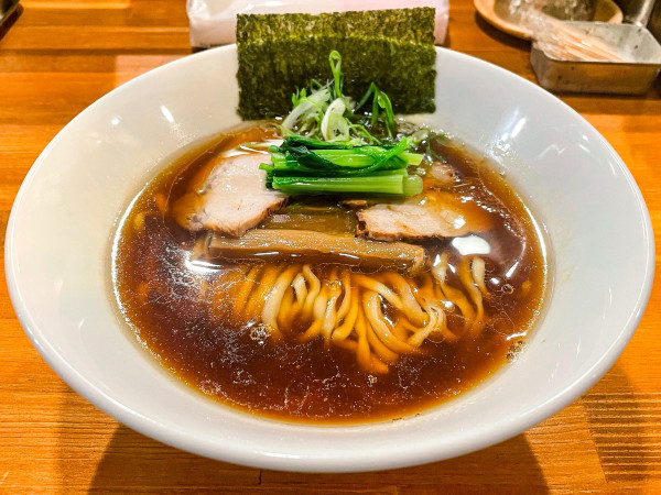 「醤油 らー麺」@麺屋 寛の写真