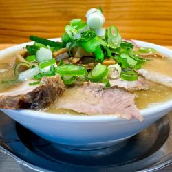 塩チャーシューメン ハーフ