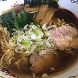しょうゆラーメン　730円