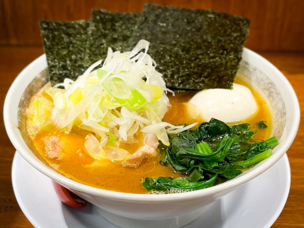 「特製ラーメン(並・固め・油多め)」@麺家 龍~Ryo~の写真