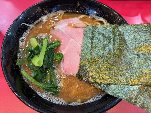 「らぁめん900円」@立喰いらぁめん たいせいの写真