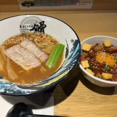 本まぐろそば 䱻の画像