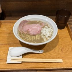 ニボシソバ ワダツミ〜47都道府県産煮干〜