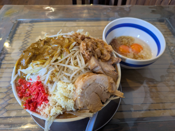 「中盛ラーメン1100円＋コッコマンA250円」@麺屋 櫻弐の写真