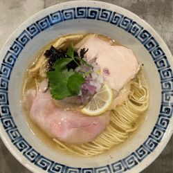 鶏と貝出汁の中華そば970円