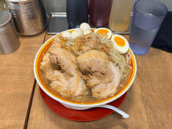 「ラーメン(300g)」@えどもんど 新橋の写真