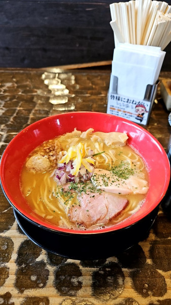 「純鶏そば 大盛り」@特級鶏蕎麦 龍介の写真