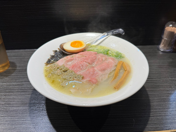 「特製牡蠣塩ラーメン」@中華蕎麦 無冠の写真