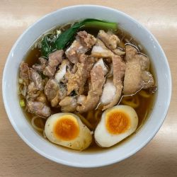鶏排ラーメン(¥1,430)