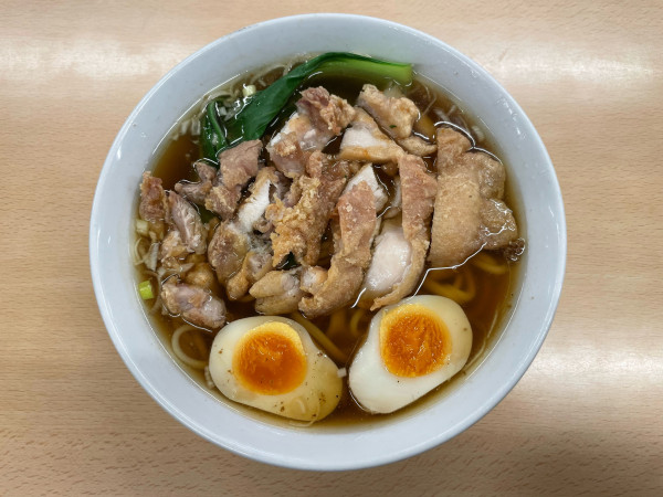 「鶏排ラーメン(¥1,430)」@手打拉麺 焼小龍包 京の華の写真