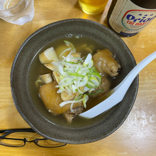 「テビチそば」@どらえもん 国際通り店の写真