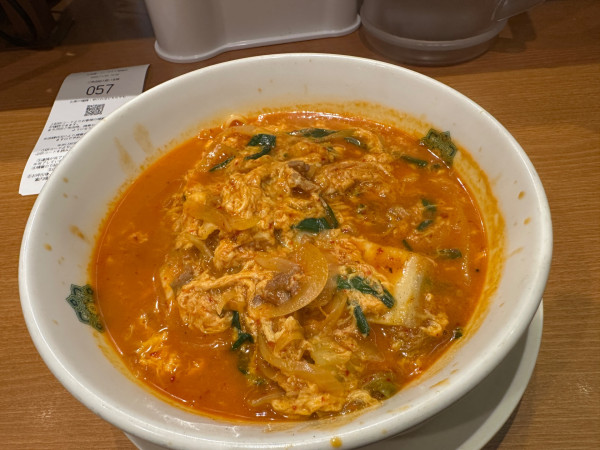 「チゲ味噌ラーメン（並盛）790円」@日高屋 イーサイト高崎店の写真