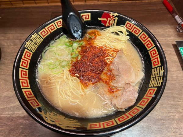 「天然とんこつラーメン」@一蘭 アトレ上野 山下口店の写真