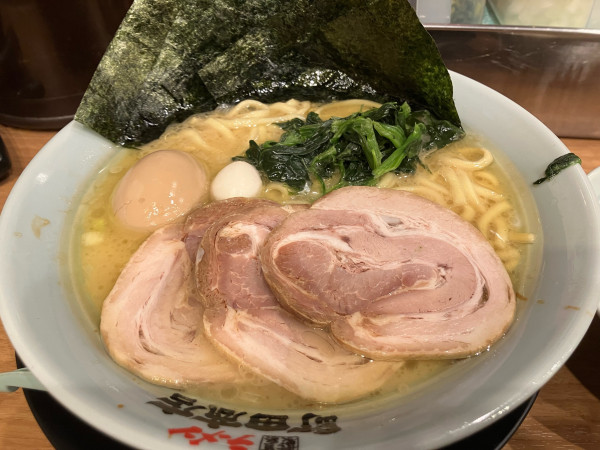 「特製ラーメン大盛」@箕面商店の写真
