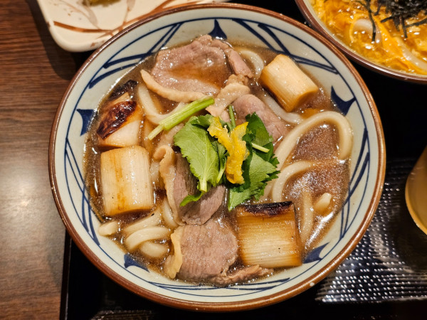 「【限定】鴨ねぎうどん　920円」@丸亀製麺 弘前店の写真