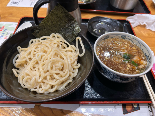 「特撰つけ麺・大盛」@ランチ＆ダイニング かず屋の写真