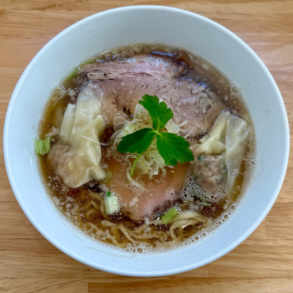 「中華そば 白煮干し ¥1,000」@地球の中華そばの写真