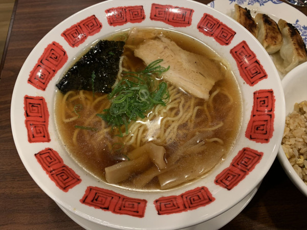 「ＲＧＣ定食（バーミヤンラーメン・焼餃子３個・半チャーハン）」@バーミヤン 新宿西口大ガード店の写真