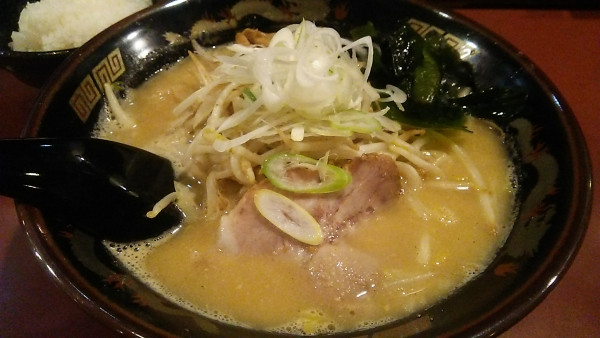 「札幌味噌らーめん 860円＋半ライス 70円」@北海道らーめん ひむろ 亀戸店の写真