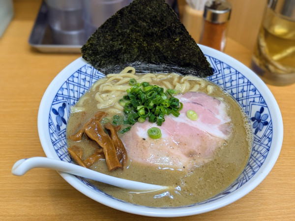 「煮干中華そば」@煮干中華そば すず松の写真