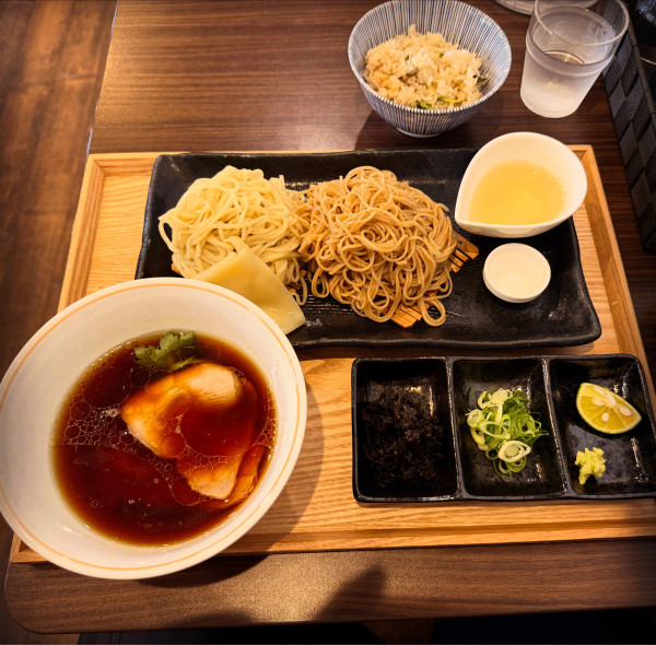 「夏季限定　つけ麺(醤油)」@らぁ麺  麦一粒の写真