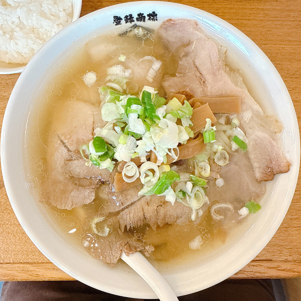 「塩中華＋白めし（無料）」@ヤマスズメの写真