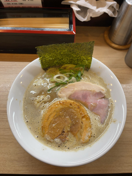 「特濃煮干し（1100円）」@麺堂 やだらの写真