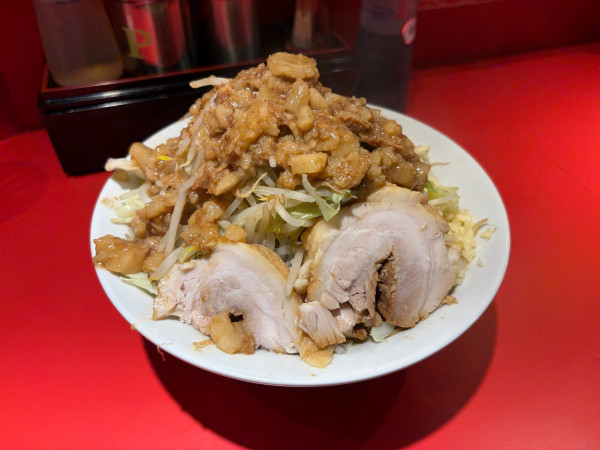 「ラーメン250g」@ブタブタコブタラーメン 代々木店の写真