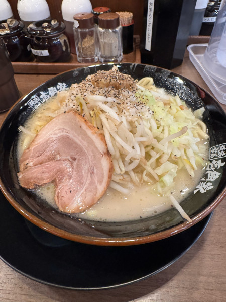 「塩壱郎」@横浜家系ラーメン 壱角家 大宮東口店の写真