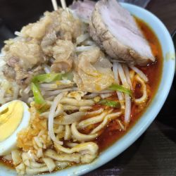 海老味噌辛ラーメン・生卵（ちょい脂・ニンニク少）