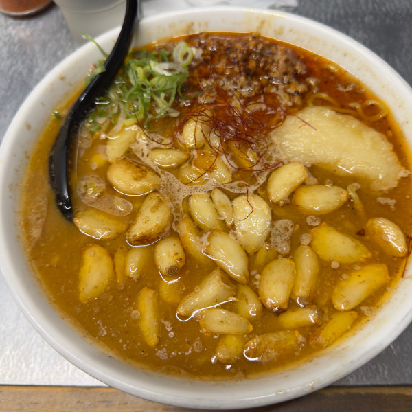 「なまらニンニクラーメン辛肉」@サッポロラーメン エゾ麺ロックの写真