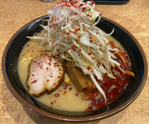 「味玉辛味噌らーめん らいす Beer」@味噌らーめん屋 ちょりんの写真